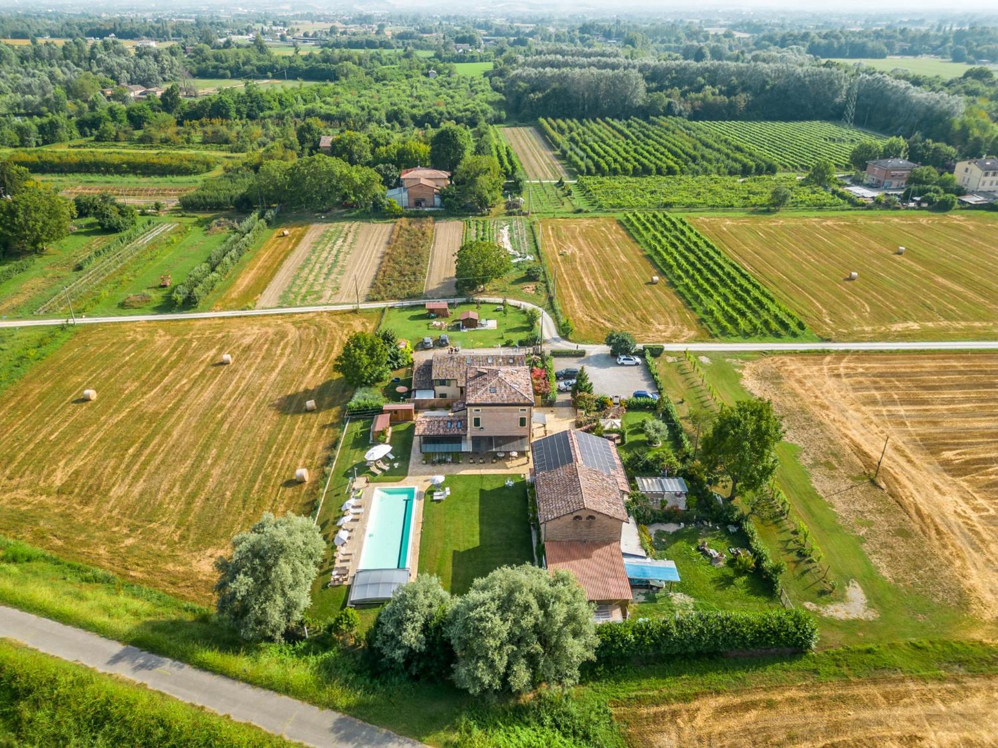La Casa Di Valeria - Modena Bed & Breakfast Eksteriør bilde