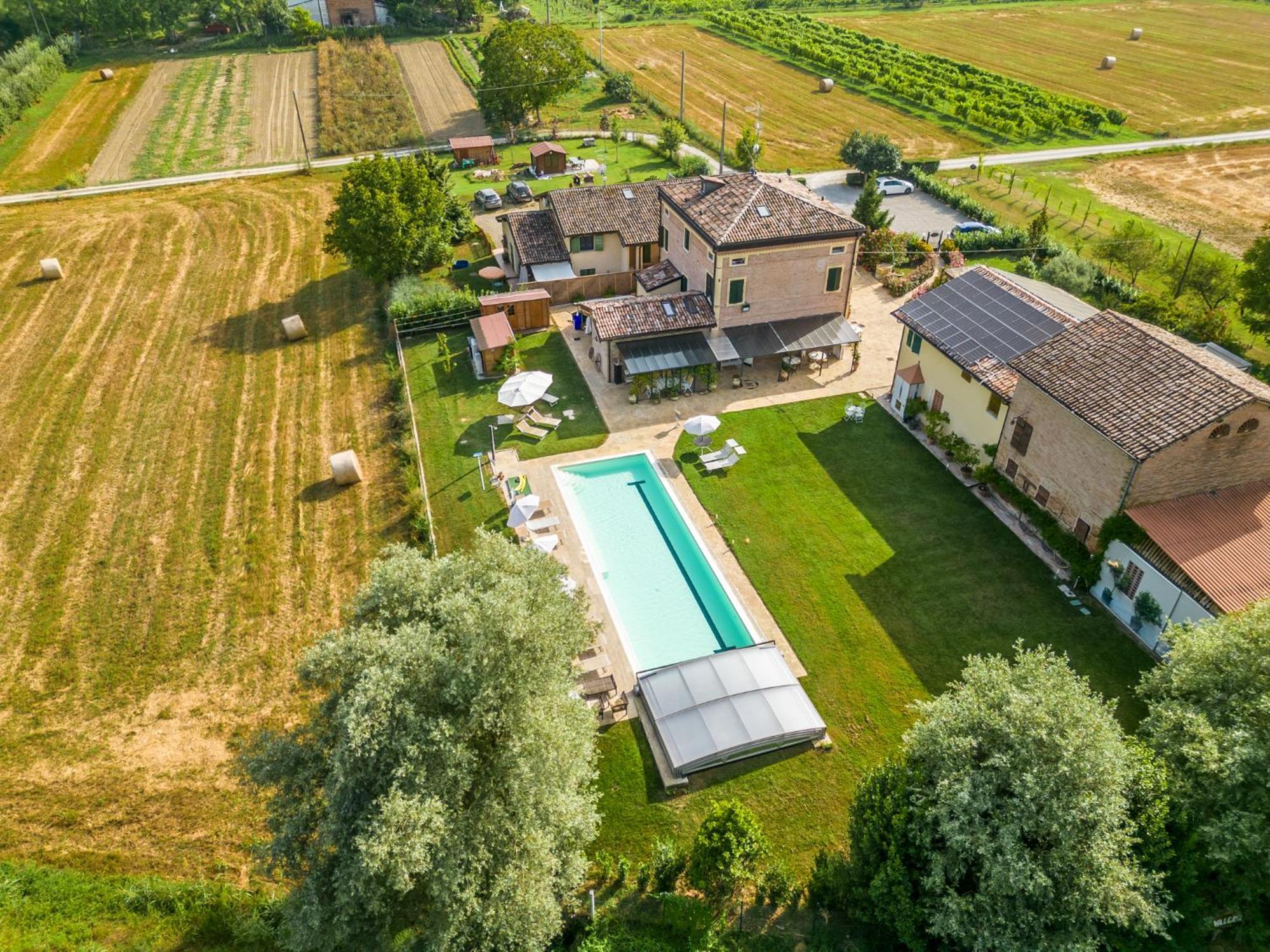 La Casa Di Valeria - Modena Bed & Breakfast Eksteriør bilde
