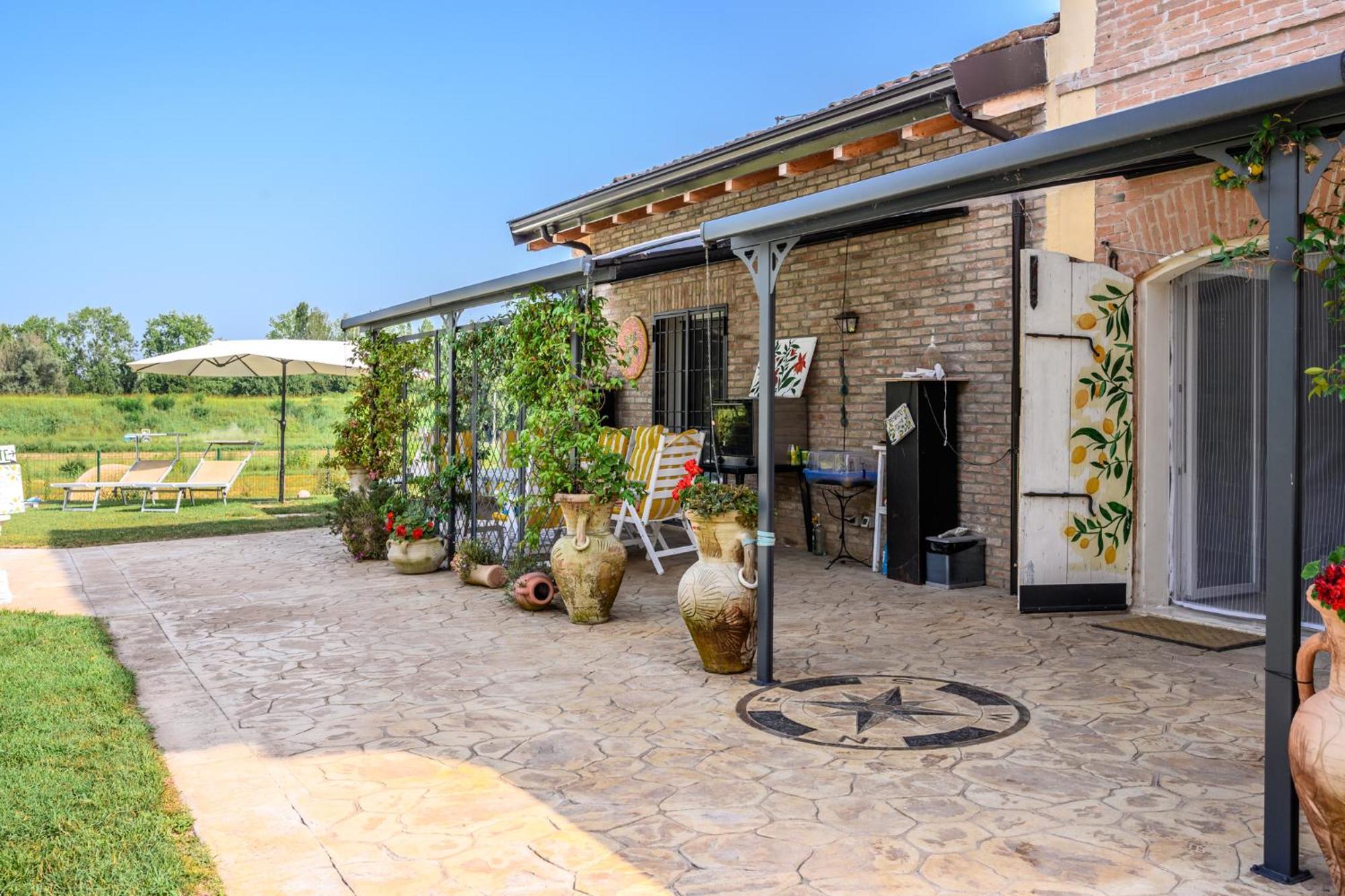 La Casa Di Valeria - Modena Bed & Breakfast Eksteriør bilde