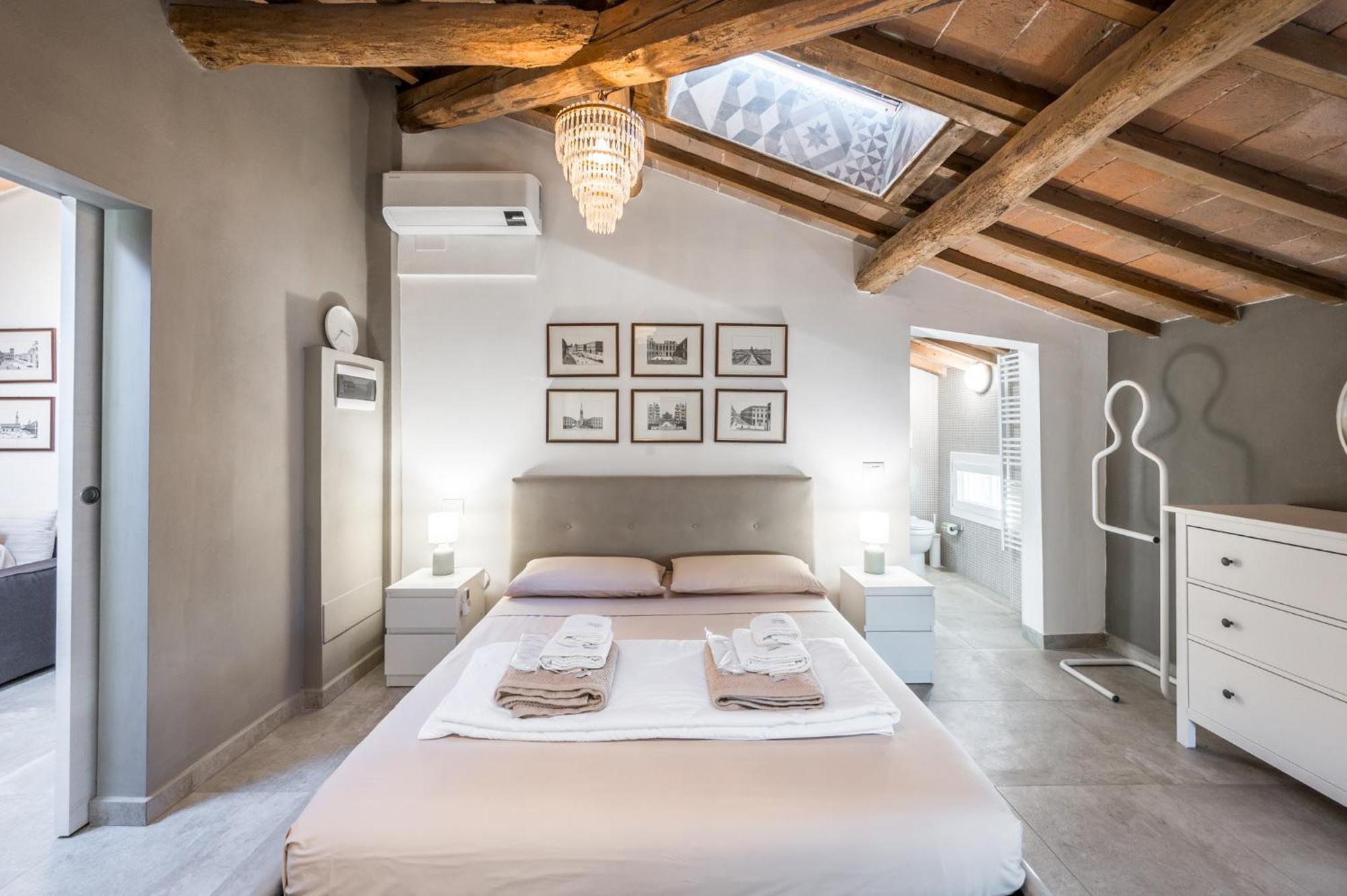 La Casa Di Valeria - Modena Bed & Breakfast Eksteriør bilde