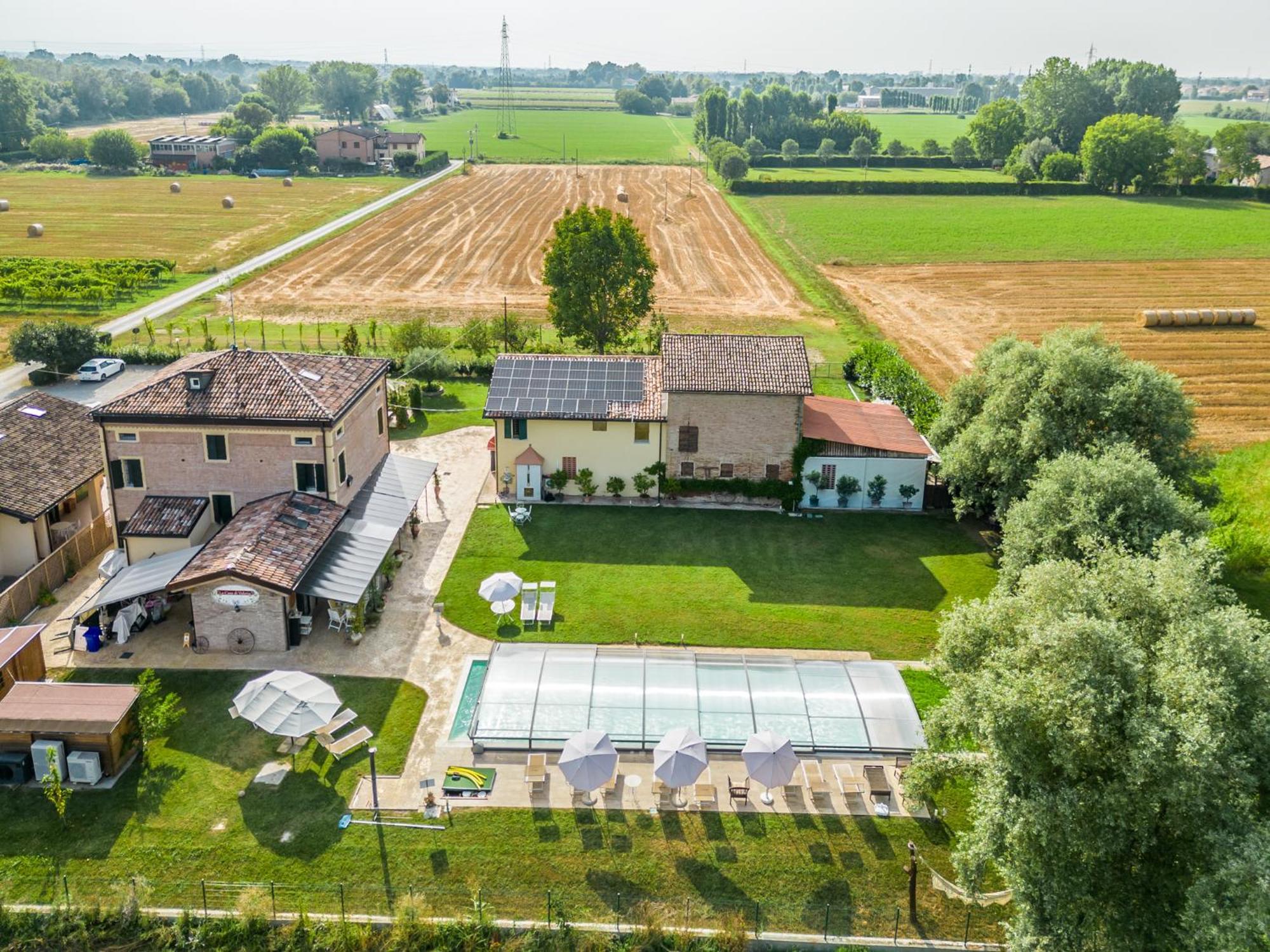 La Casa Di Valeria - Modena Bed & Breakfast Eksteriør bilde